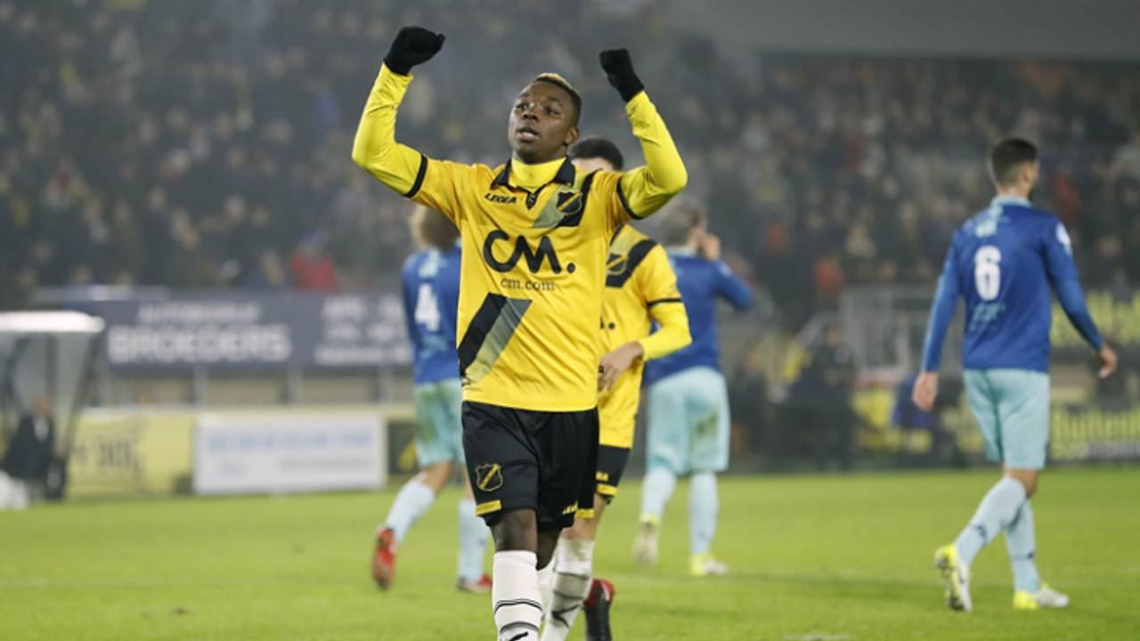 NAC Breda overtuigend langs Excelsior voor derde zege van het seizoen