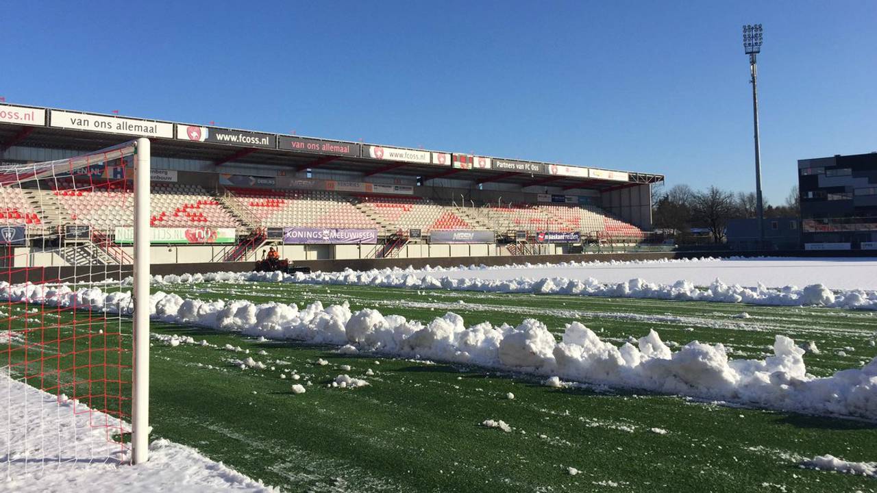 FC Oss had vorig seizoen ook last van de sneeuw (foto: FC Oss).