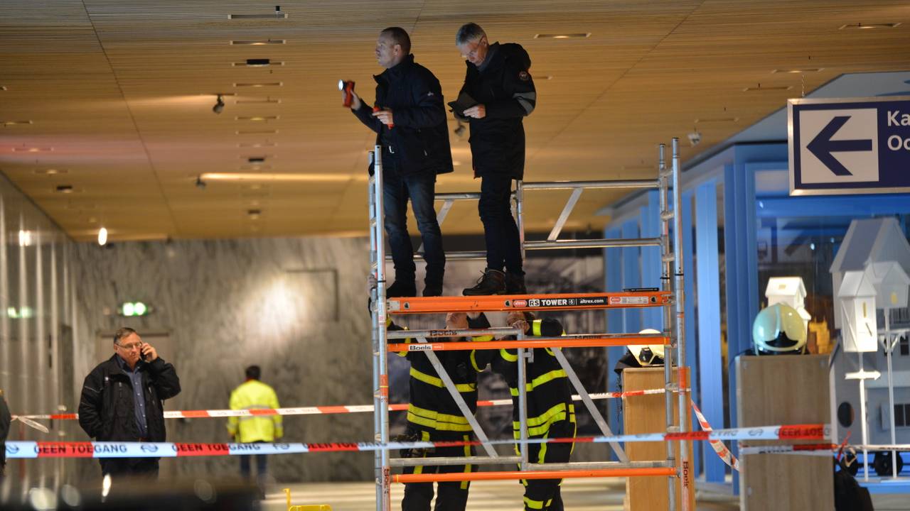 Ga naar slide 1