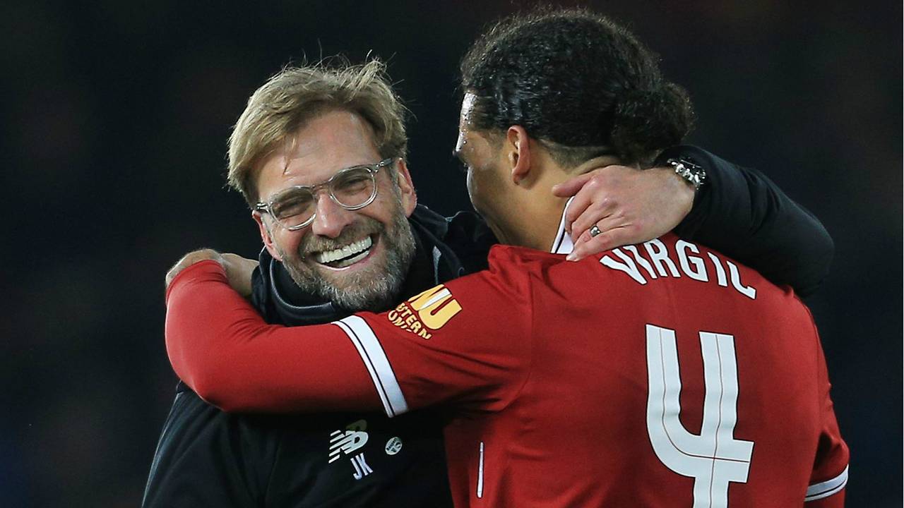Coach Jürgen Klopp is blij met Virgil van Dijk. (Foto: VI Images)