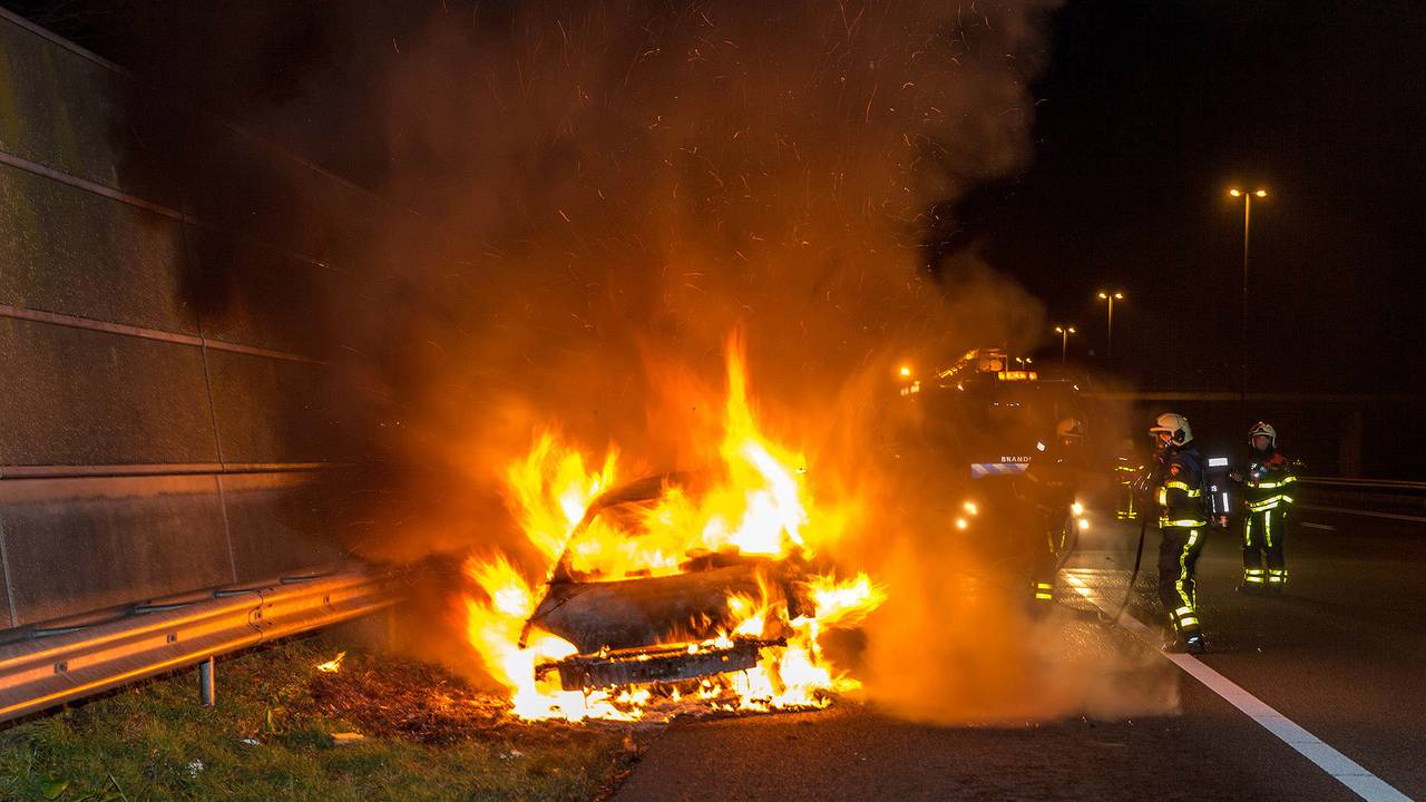 De auto ging verloren. (Foto: Mathijs Bertens)