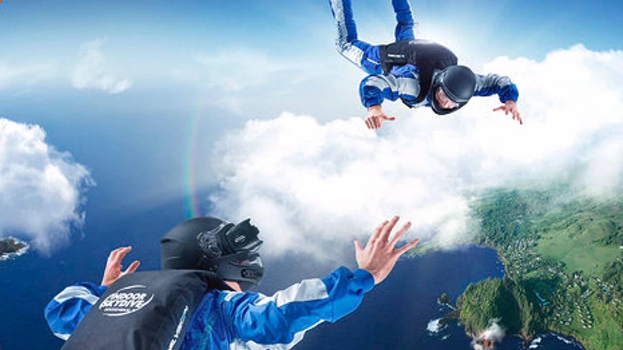 Parachutespringen boven Hawaï of Dubai kan nu gewoon thuis in Brabant. (Foto: Tunnel Vision VR)
