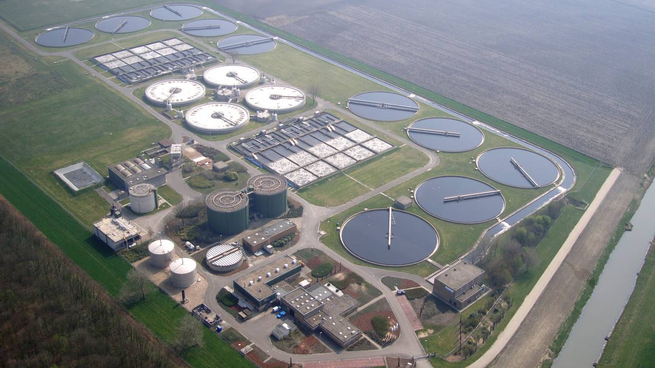 In de waterzuivering van Bath is de chemische stof GenX aangetroffen. (Foto: Waterschap Brabantse Delta)