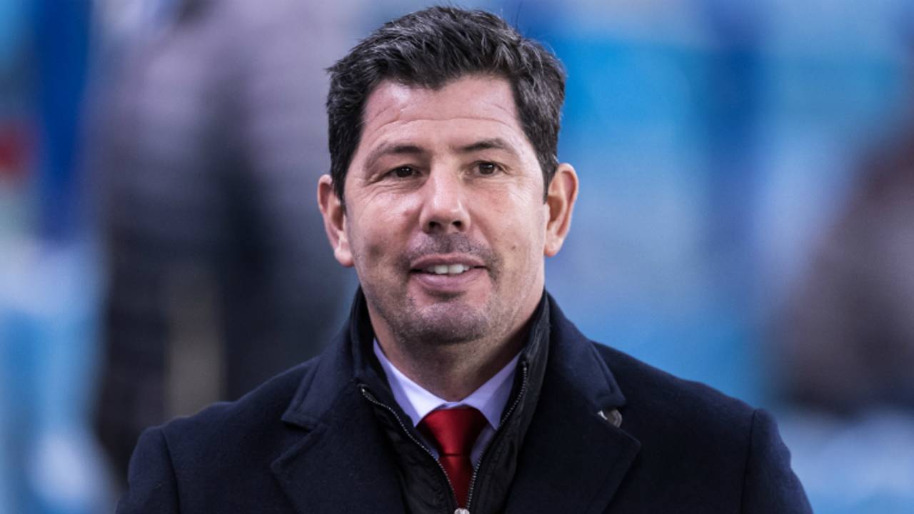 Erwin van de Looi, de trainer van Willem II, stopt ermee. (Foto: VI Images)