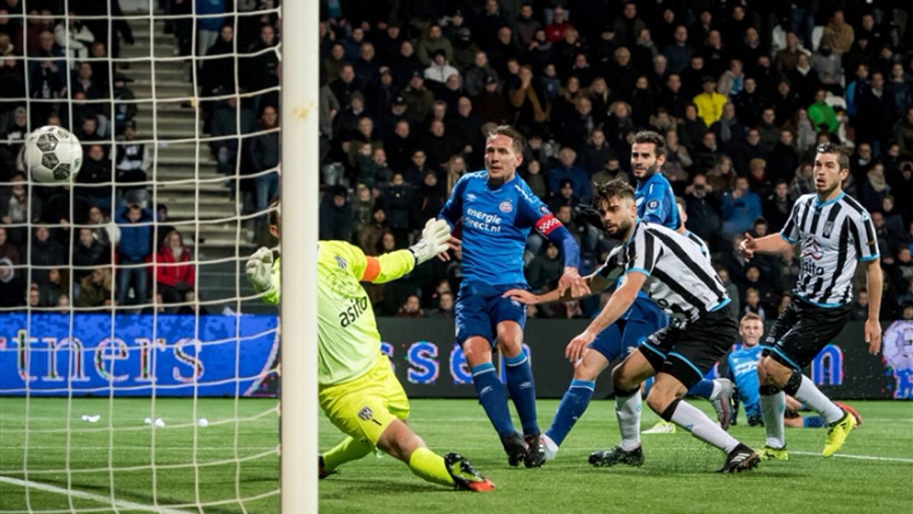 Nummer 100 (Foto: VI Images).