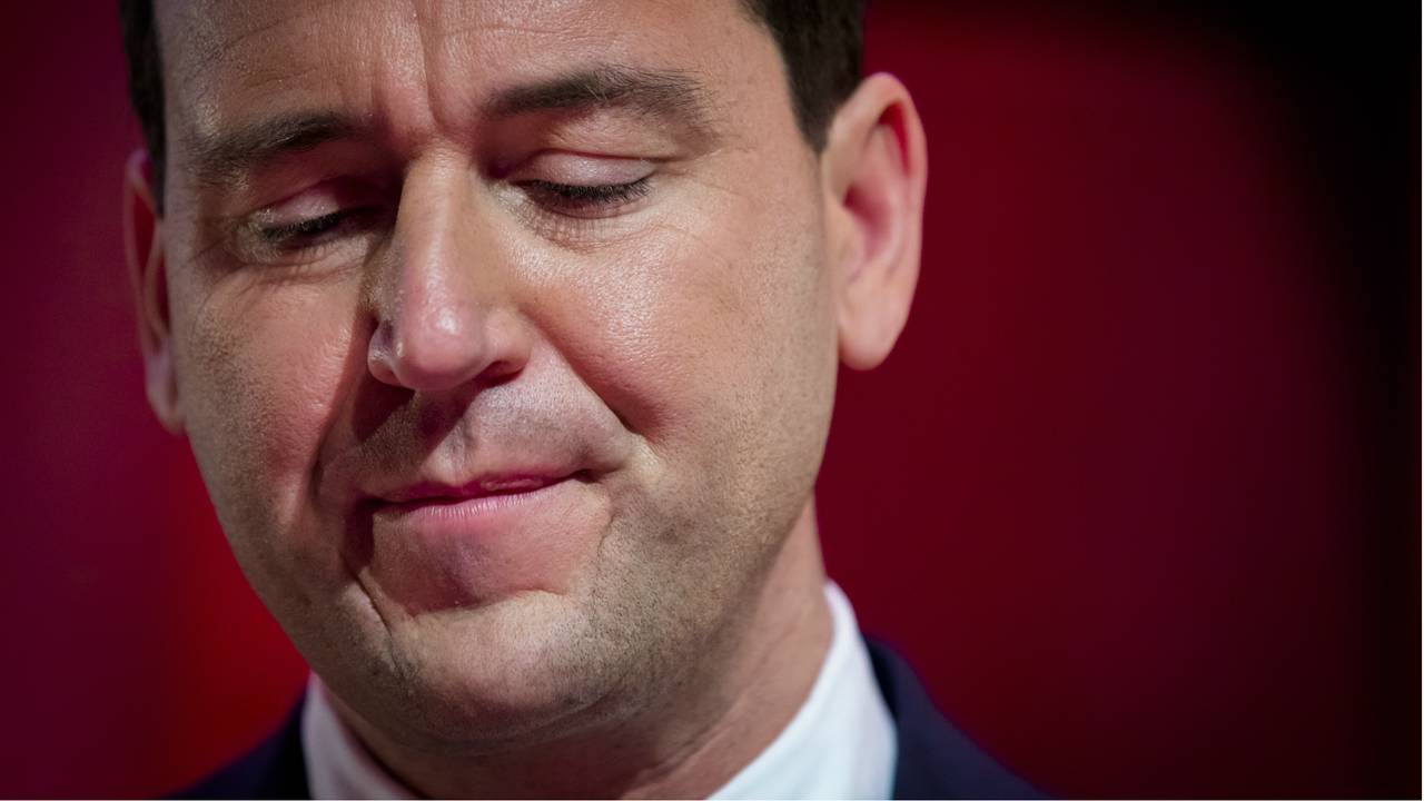 De PvdA leed onder lijsttrekker Lodewijk Asscher een enorme nederlaag tijdens de landelijke verkiezingen vorig jaar. (Foto: ANP)