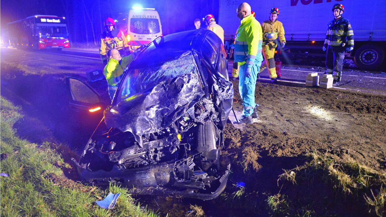 De bestuurder raakte zwaar gewond. Foto: SQ Vision