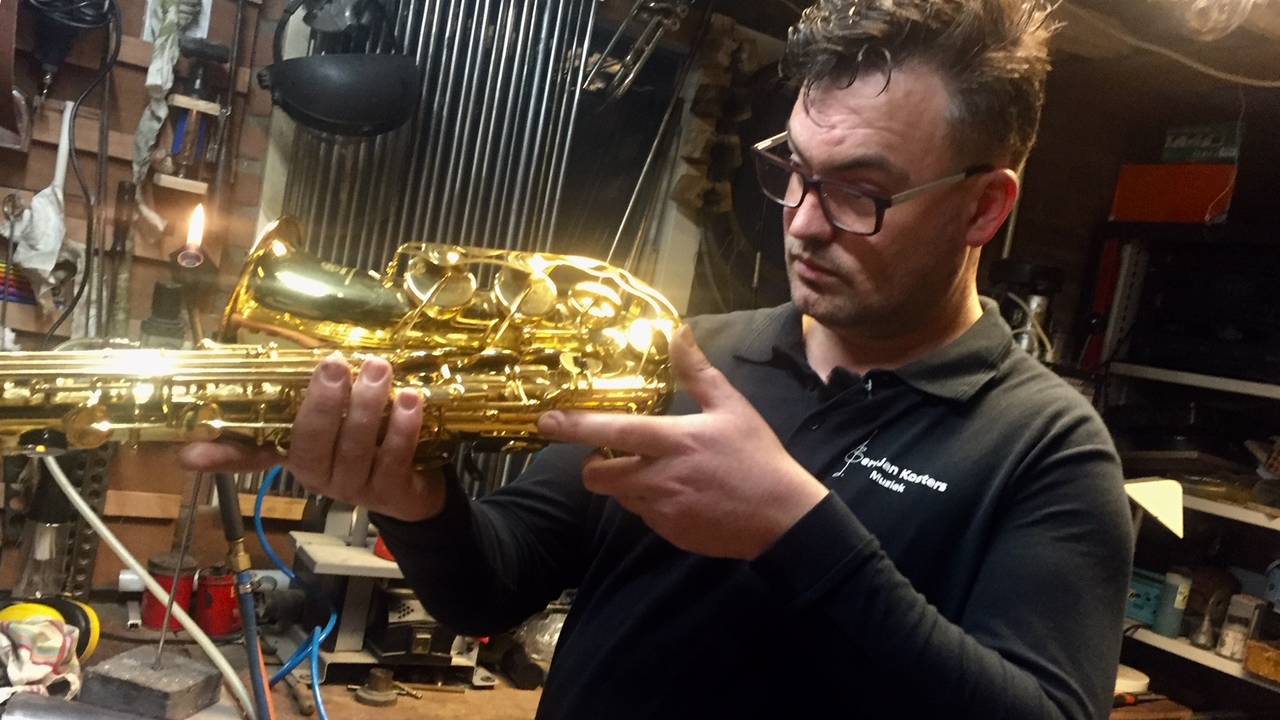 Bert-Jan Kosters heeft het enorm druk na carnaval. (Foto: Tonnie Vossen)