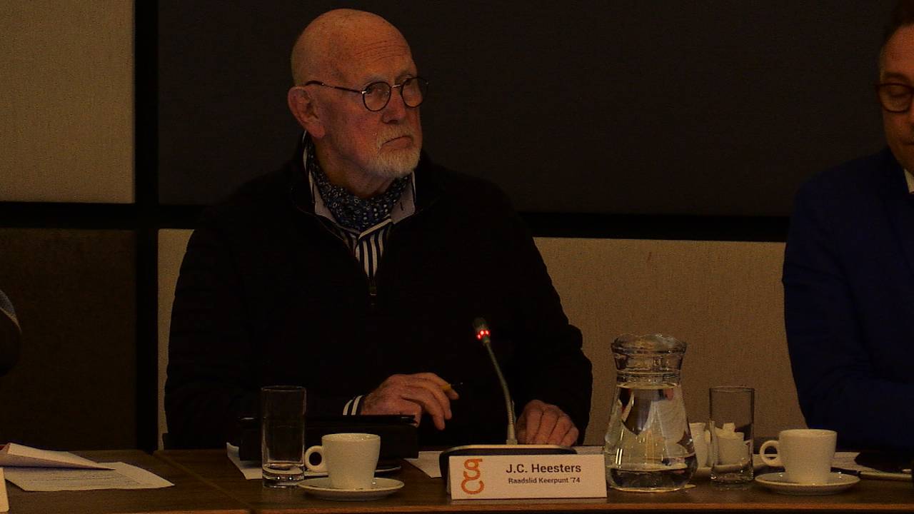 Joop Heesters stopt na 44 jaar als raadslid in Geertruidenberg