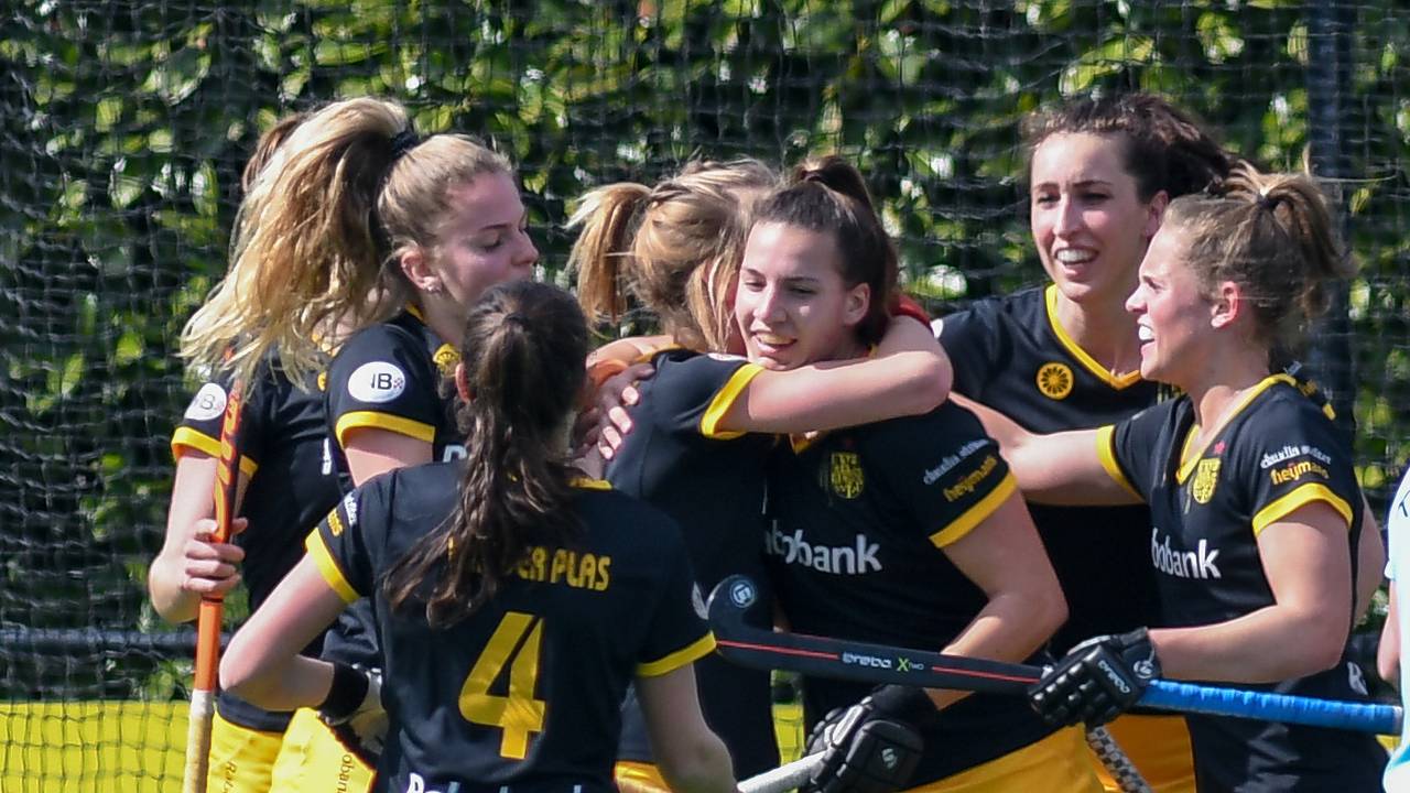 De dames van Den Bosch: al sinds novembr 2015 ongeslagen in de Hoofdklasse. (Foto: Orange Pictures)