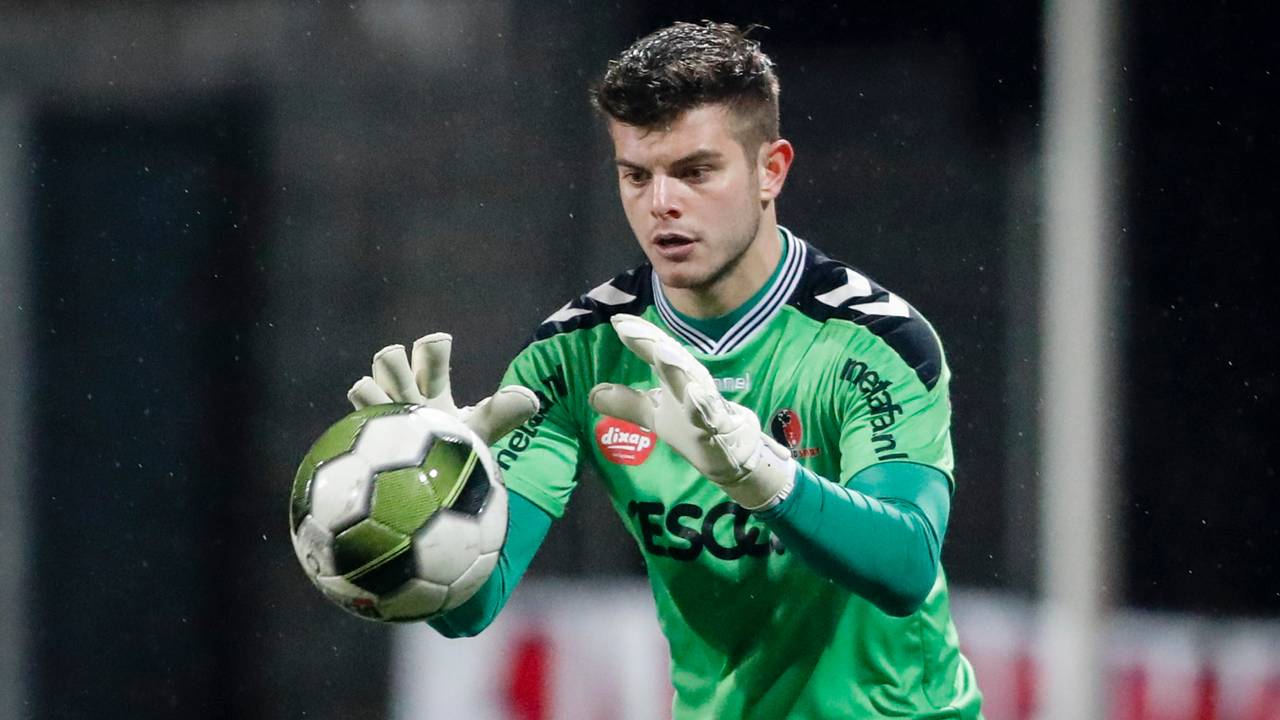Stijn van Gassel keepte een goede wedstrijd tegen FC Oss. (Foto: OrangePictures)
