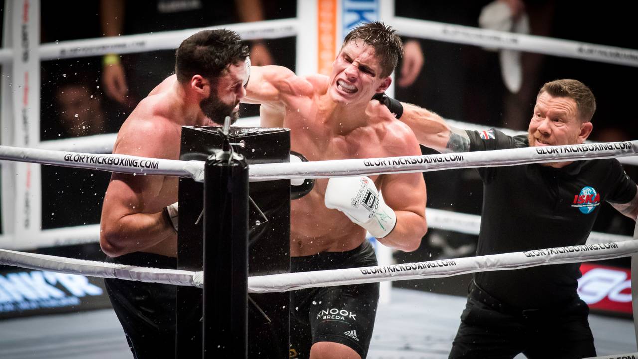 Rico Verhoeven tijdens zijn vorige wereldtitelgevecht. (Foto: ANP)