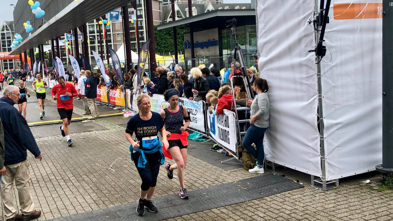 De marathon in Tilburg. Foto: Maurits Hirsch Ballin / NOVAZ Media Group