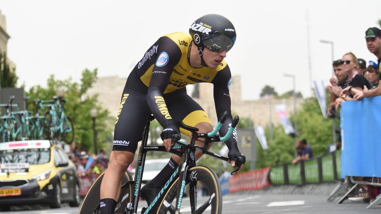 Danny van Poppel in actie bij de Giro d'Italia. (Foto: VI Images)
