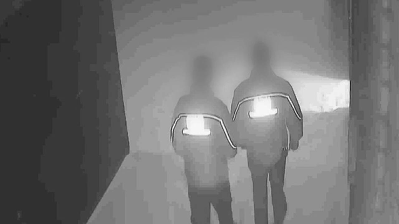 De twee EBN-beveiligers (Beeld: Opsporing Verzocht)