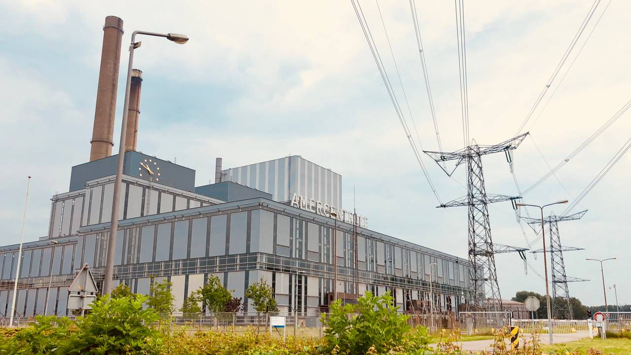 De Amercentrale in Geertruidenberg. (Archieffoto: Raoul Cartens)