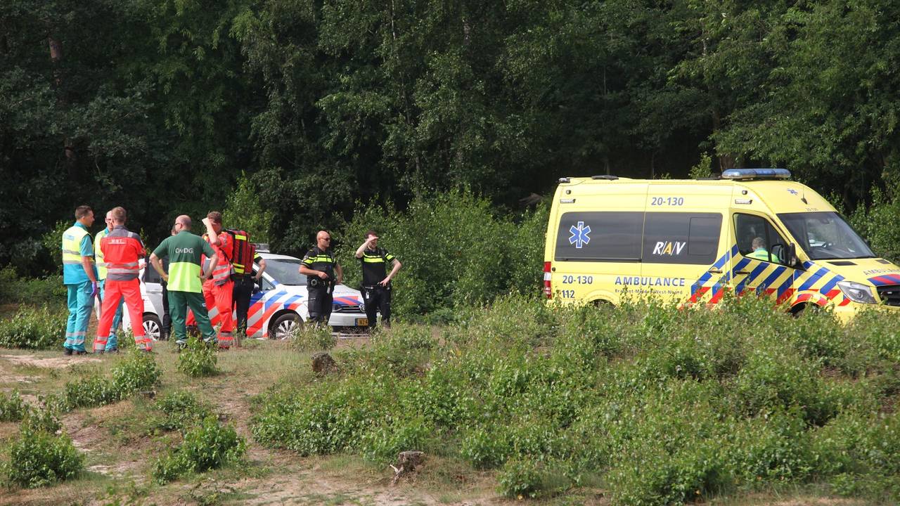 Verschillende hulpdiensten werden opgeroepen. (Foto: Jeroen Stuve)