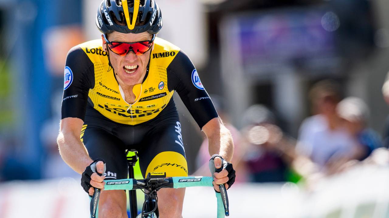 Steven Kruijswijk staat achtste in het algemeen klassement (foto: VI Images).