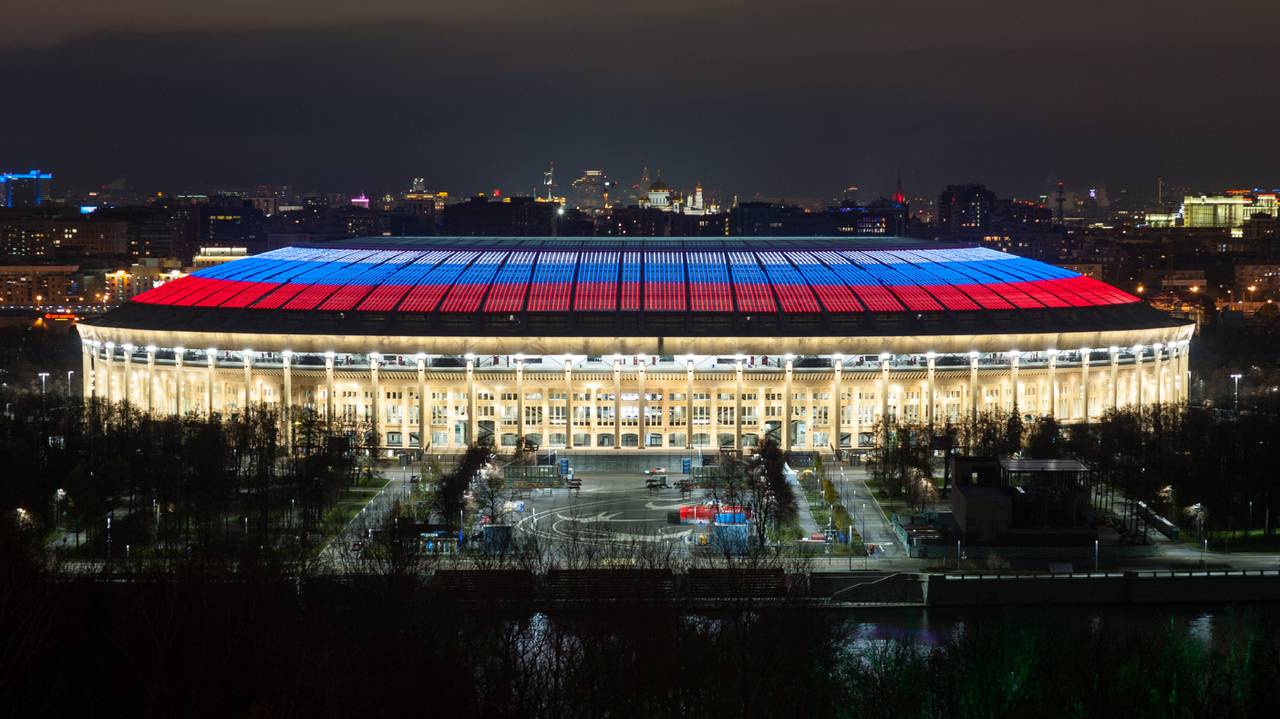 Op het dak van het Luzhniki stadion in Moskou installeerde Signify een LED-dak