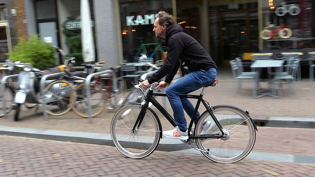 Frans Nomden ontwikkelde samen met Marc Jacobs de elektrische WATT-fiets. (foto: Eva de Schipper)