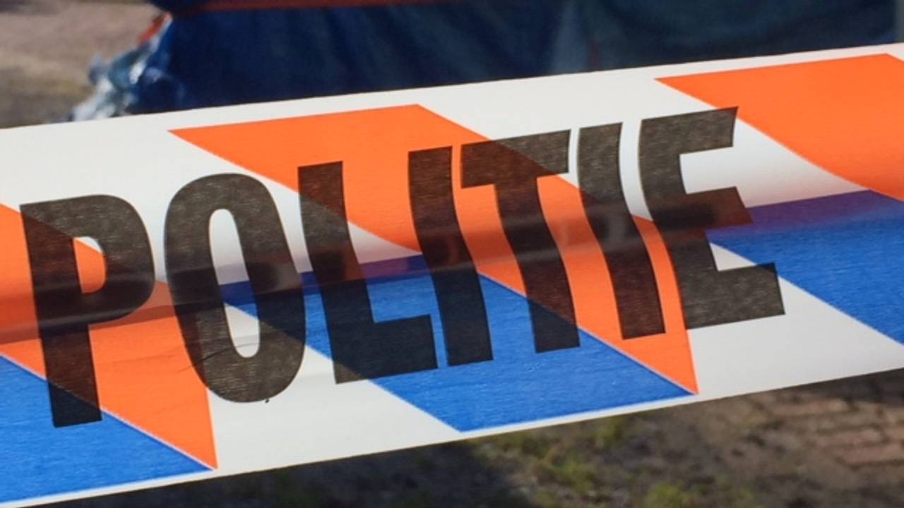 Drie vrouwen zijn maandagavond met de verhuurster van een woning op de vuist gegaan.