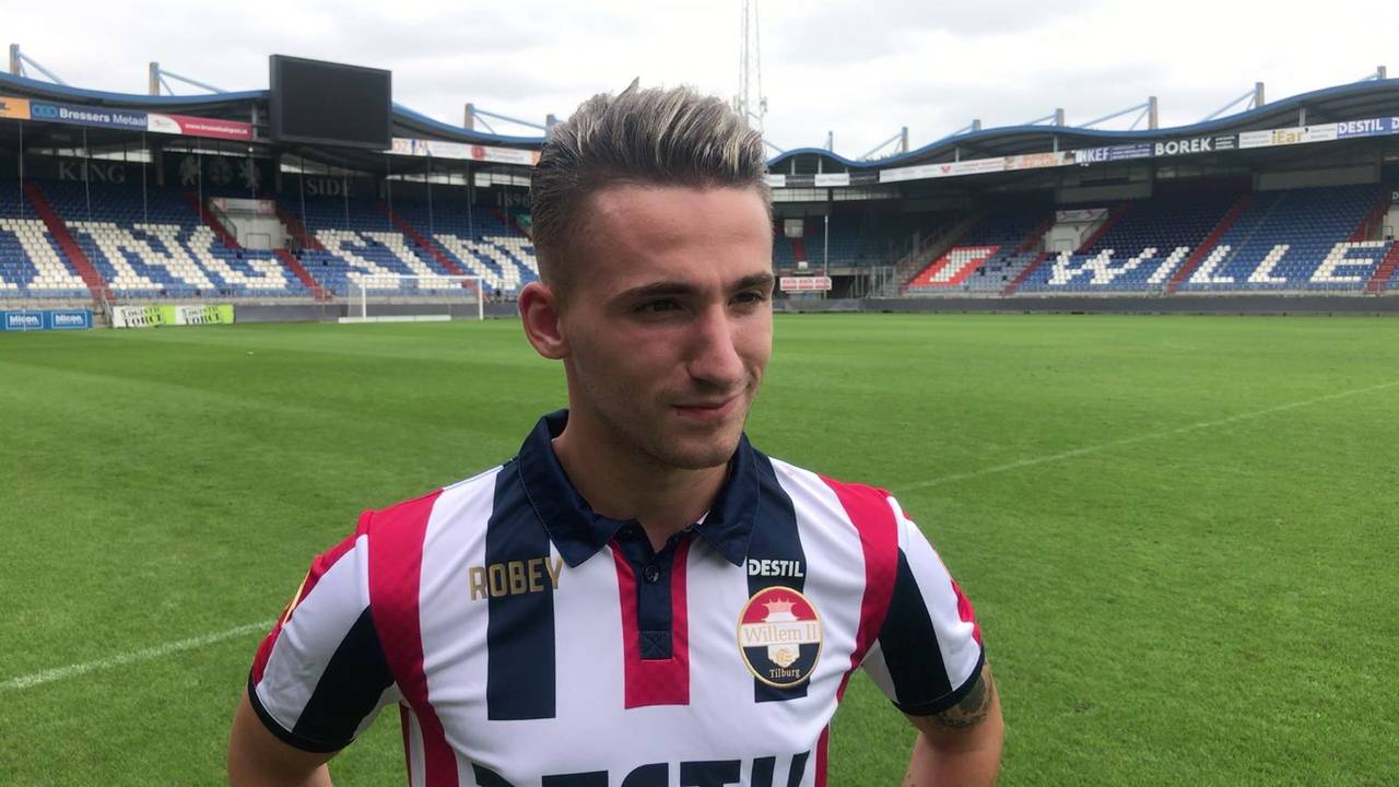 Donis Avdijaj trainde donderdag voor het eerst mee bij Willem II