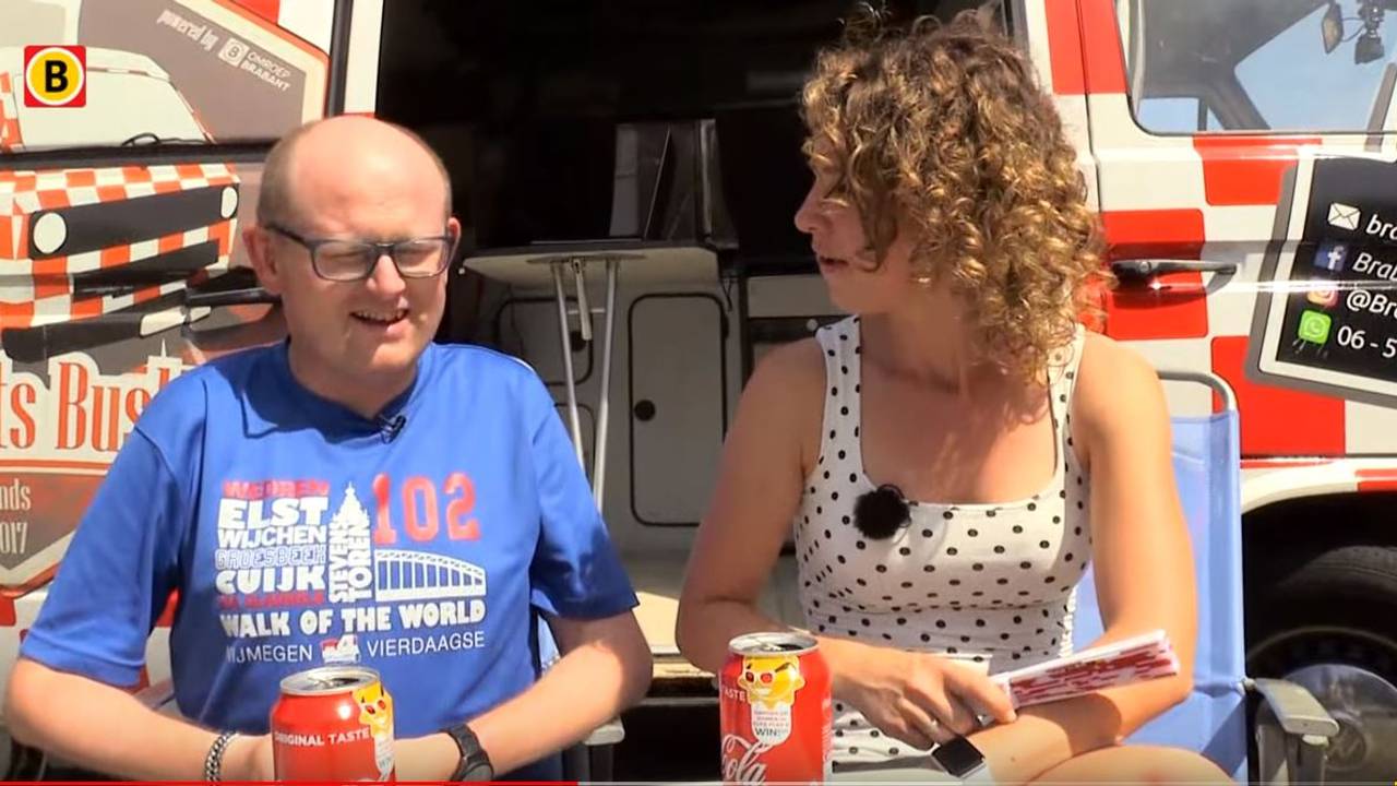 Ronald met verslaggever Hannelore.