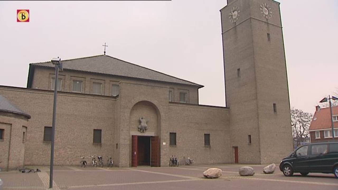 Wel of geen trampolinecentrum in de San Salvatorkerk in Den Bosch?