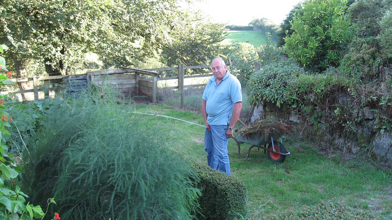 Deze man speelt geen rol in het verhaal, ook plast hij niet echt wild (Foto: Flickr).