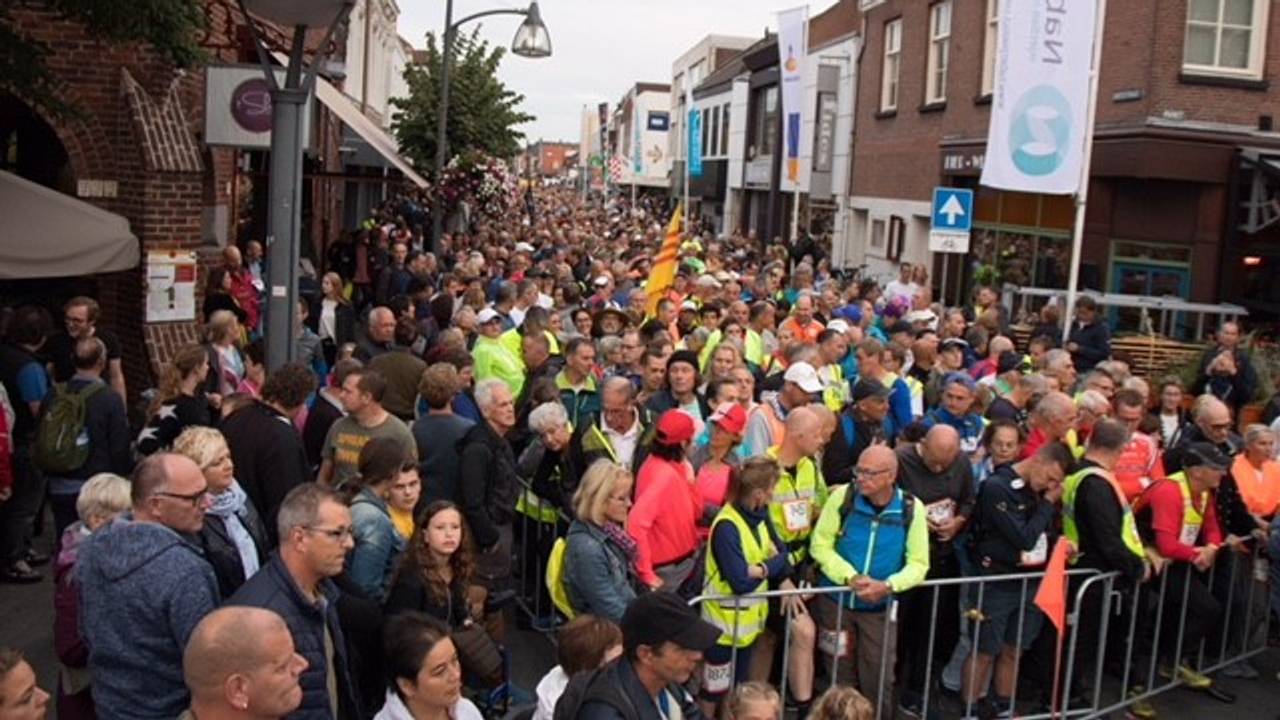 De 38e editie van 'De 80 van de Langstraat' is er een met een zwart randje