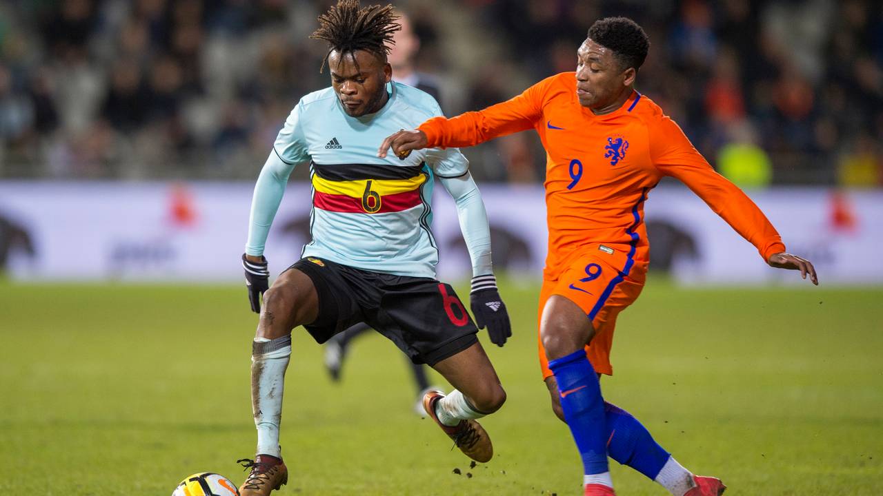 Steven Bergwijn moet zich bij Jong Oranje melden. (Foto: OrangePictures)