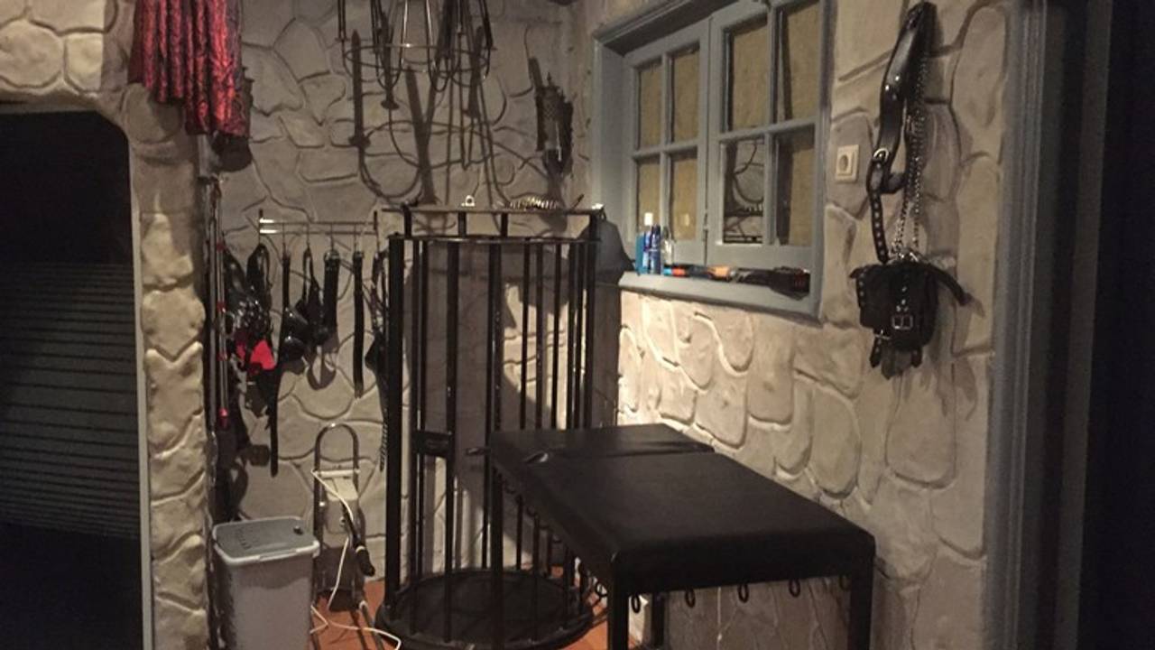 Eén van de ruimtes in Domination Palace. (Archieffoto: Floyd Aanen)