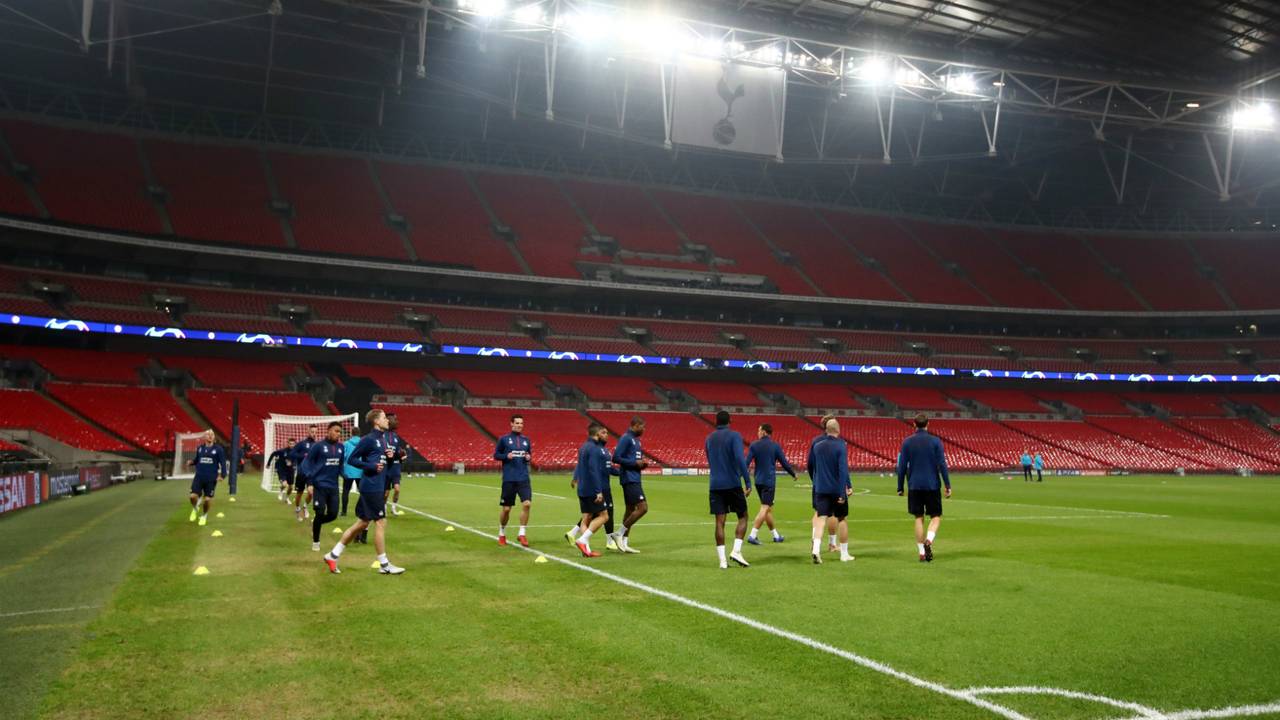 PSV traint op Wembley. (Foto: VI Images)