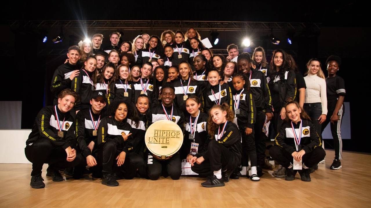 De dansers van de Eindhovense dansschool C-FAM.