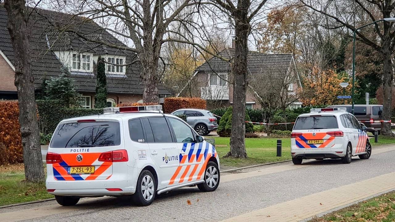 Het huis waar de overval is gepleegd (foto: Danny van Schijndel).