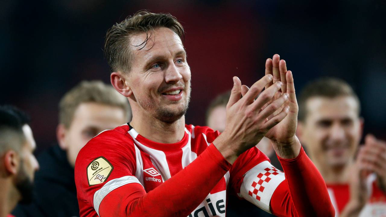 Luuk de Jong is belangrijk voor PSV. (Foto: VI Images)