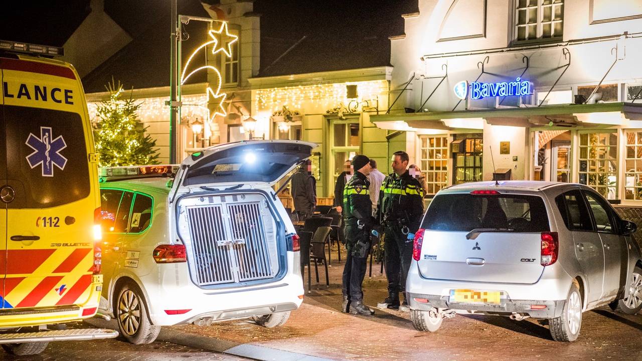 Man overleden na geweldincident in Nuenense kroeg.
