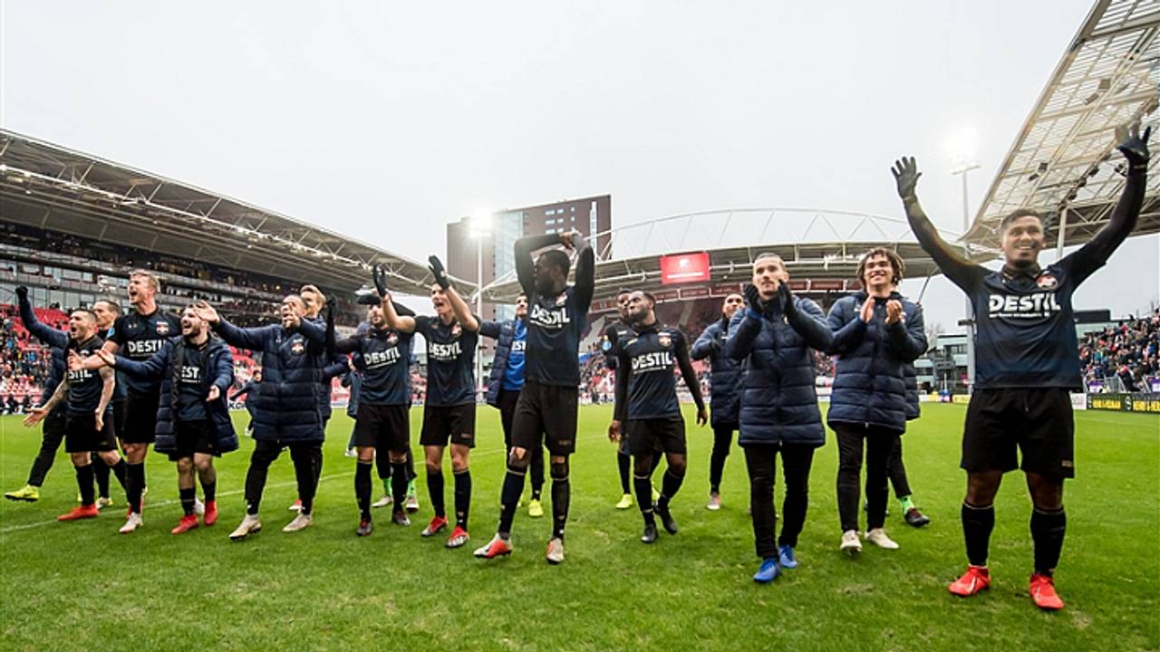Vijf op een rij! Willem II won zondag weer eens in Utrecht (Foto: VI Images)
