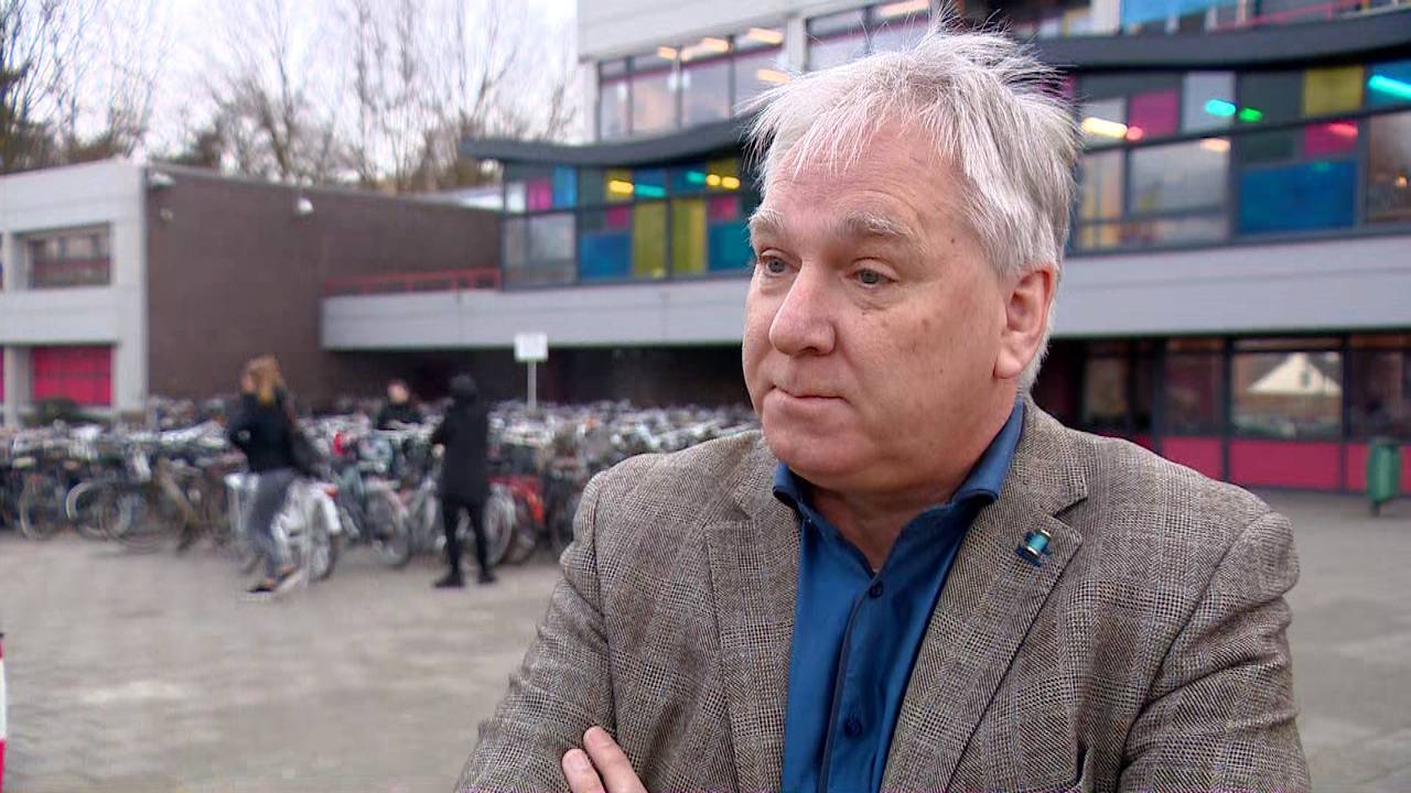 Directeur Rob Aarts van het Dr.-Knippenberg College