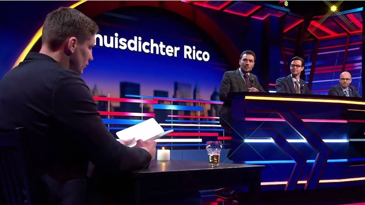 Rico Verhoeven maakte zijn debuut als huisdichter bij het programma 'Makkelijk Scoren' (Foto: beelden NPO3)