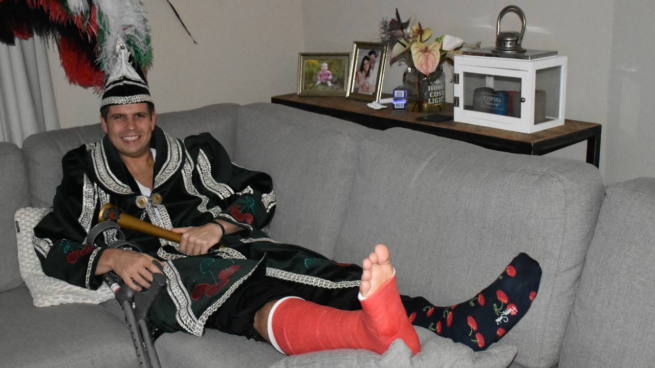 Prins Leroy d'n Urste met een rode voet.