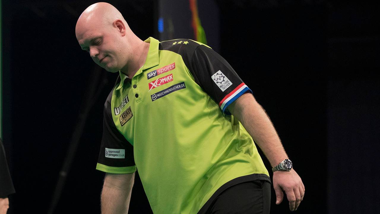 Michael van Gerwen verloor donderdag in Exeter van The Machine, James Wade. (Foto: Lawrence Lustig/PDC)