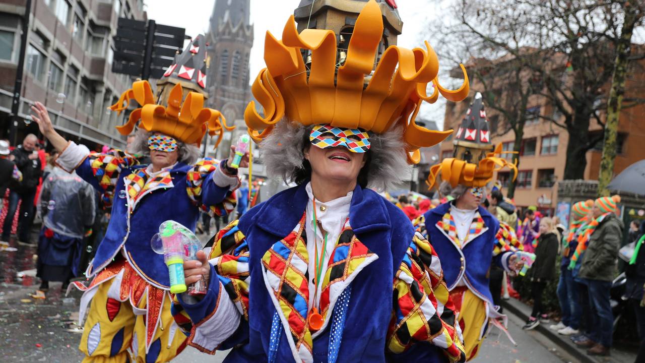 d'n Opstoet in Kruikenstad (Tilburg).