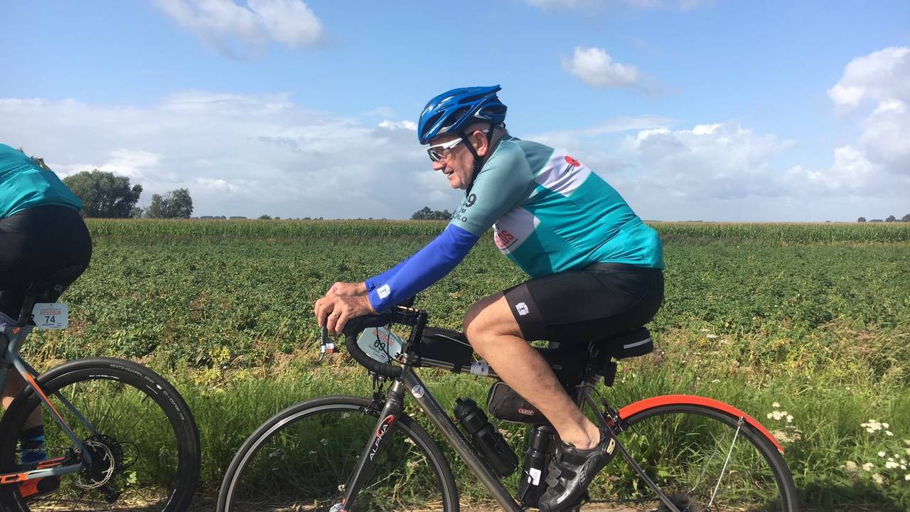 Tom van Mierlo fietst om te herdenken en te verwerken (Foto: organisatie Omloop van de Slagvelden)
