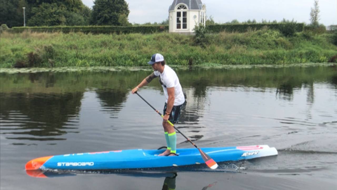 Sebastiaan gaat d Elfstedentocht suppen. (Foto: Paul Post)
