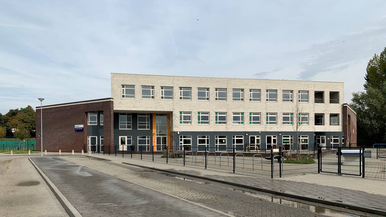 Het Aventurijncollege in Bergen op Zoom (foto: Jan Burgmans).