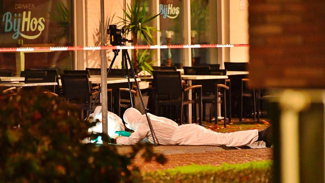 Twintig mensen moesten hun huis uit na de vondst van het explosief. (Foto: Rico Vogels)