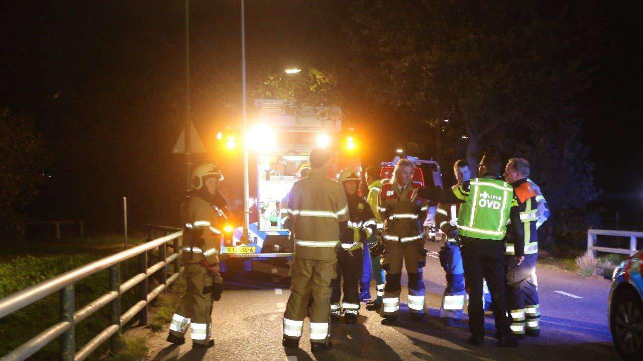 Verschillende hulpdiensten rukten uit vanwege de schreeuw die was gehoord bij de Aa in Berlicum. (Foto: Bart Meesters)