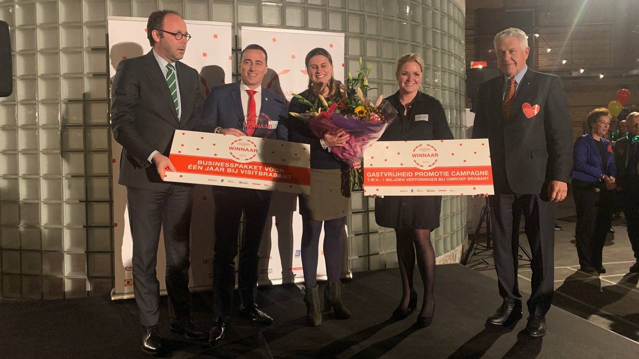 Trotse winnaars. (Foto: Fred Meeuwsen)