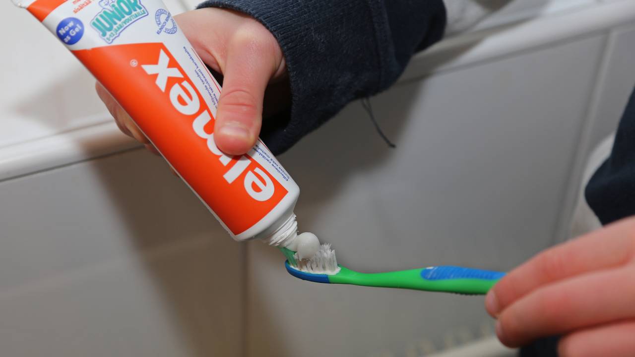 Niet de tandpasta uit het bericht (archieffoto: Karin Kamp).